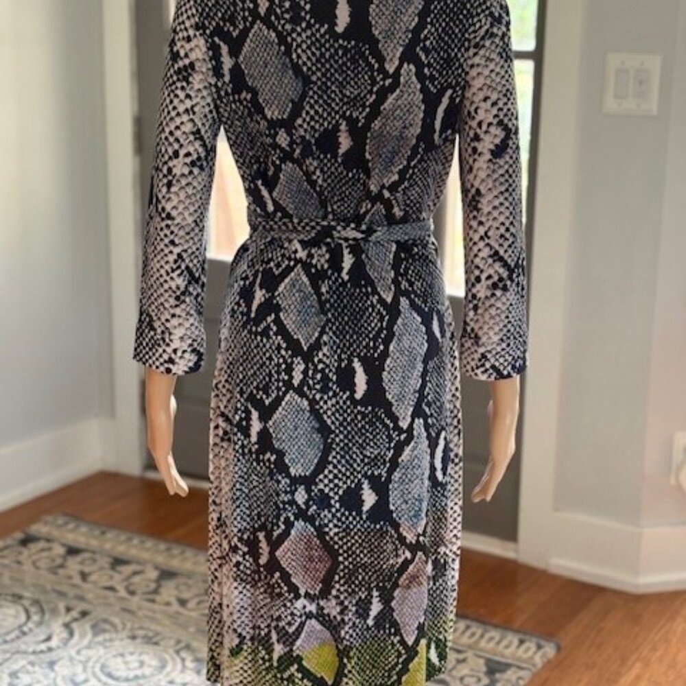 DVF NEW JULIAN TWO VARIEGATED
